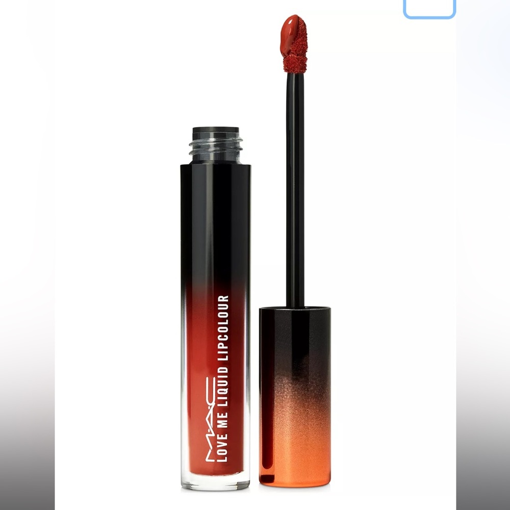 NEW FULL SIZE LOVE ME LIQUID LIP COLOUR IN SHADE ITS ALL ME 3.1 ml